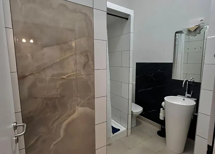Apartment Vienna-guestroom *